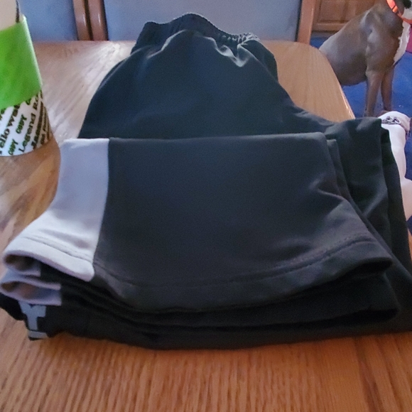 Boys underarmor pants - Picture 6 of 6